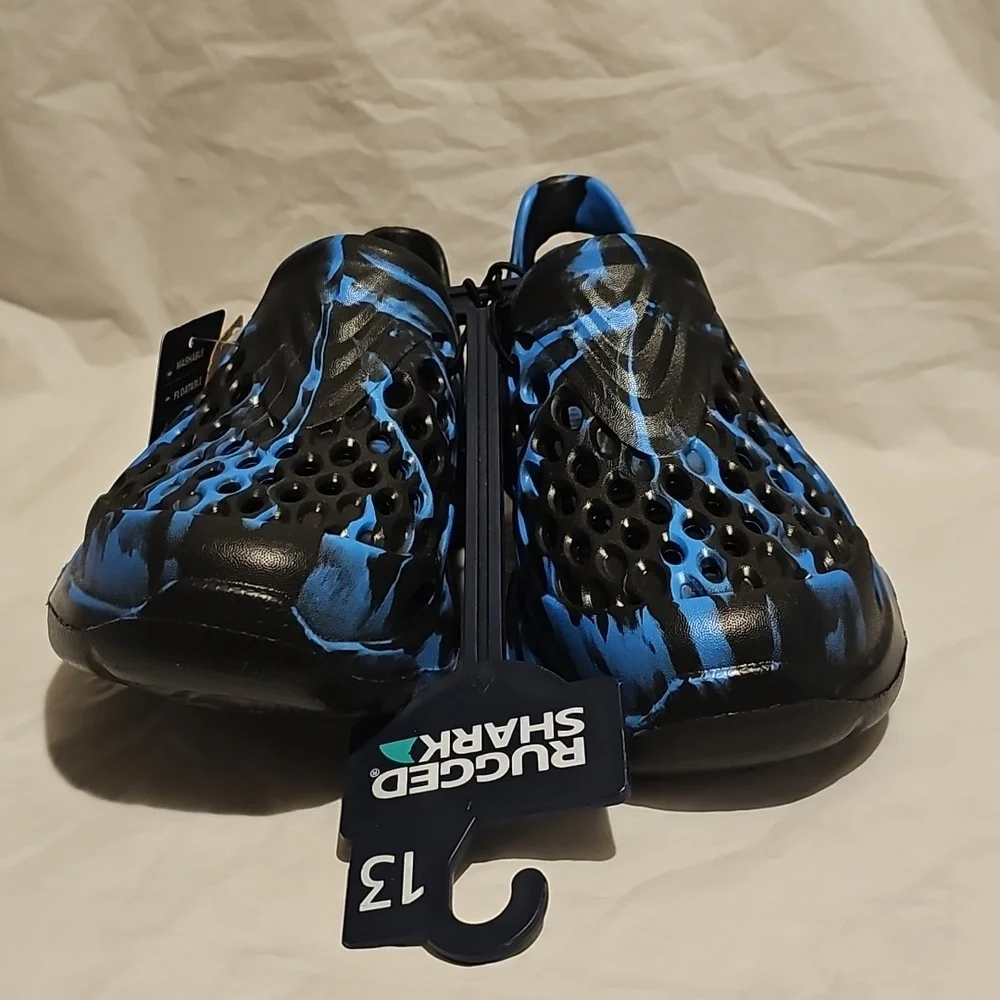 Rugged Shark Kids Size 13 Blue-Black Slip On Floatable Water Sneakers New